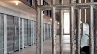 Chiesti 12 anni per il tabaccaio di Pavone Canavese